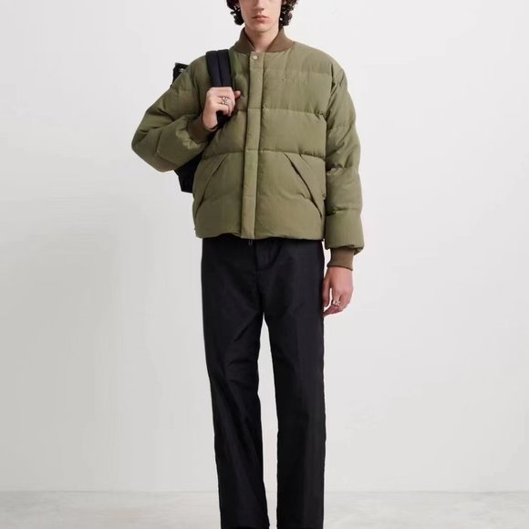 Off-white brand new Puffer jacket - Picture 2 of 13